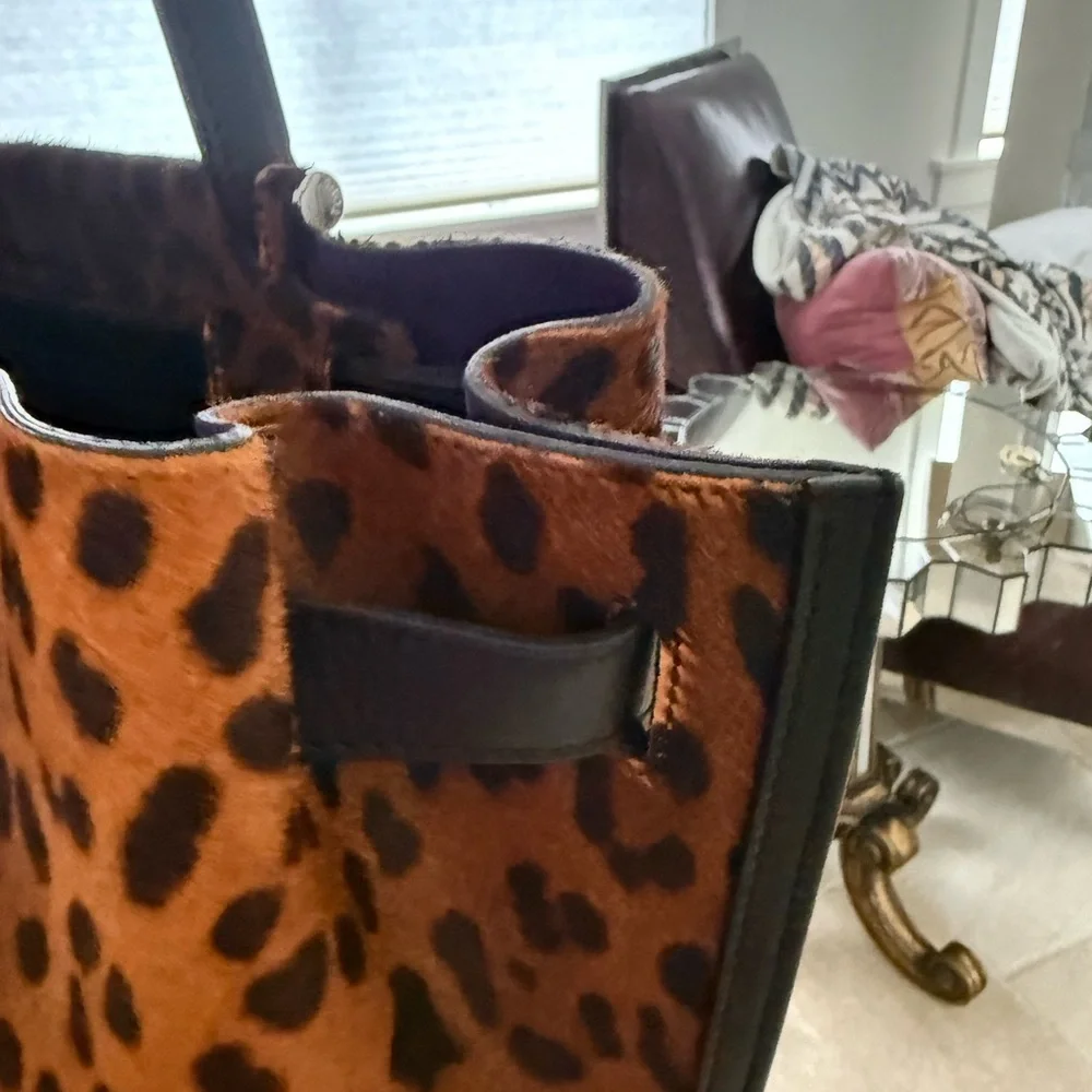 RARE NWOT TOD'S Leopard Print Calf Hair Shoulder Bag
